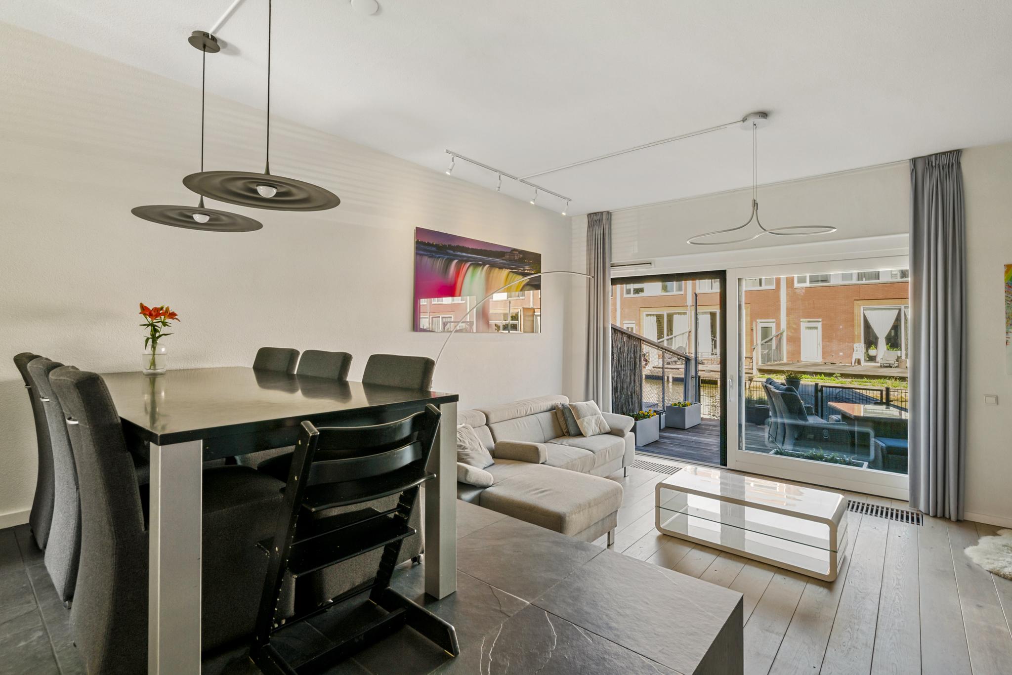 koop  Almere  Rataplanstraat 24 – Foto